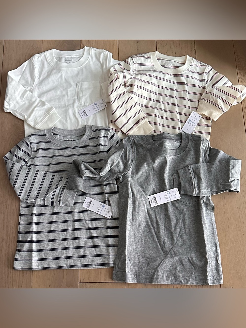 Toddlers Boys 27 Piece Clothing Bundle Of Carters & Oshkosh B’gosh $458 Retail - Picture 14 of 16